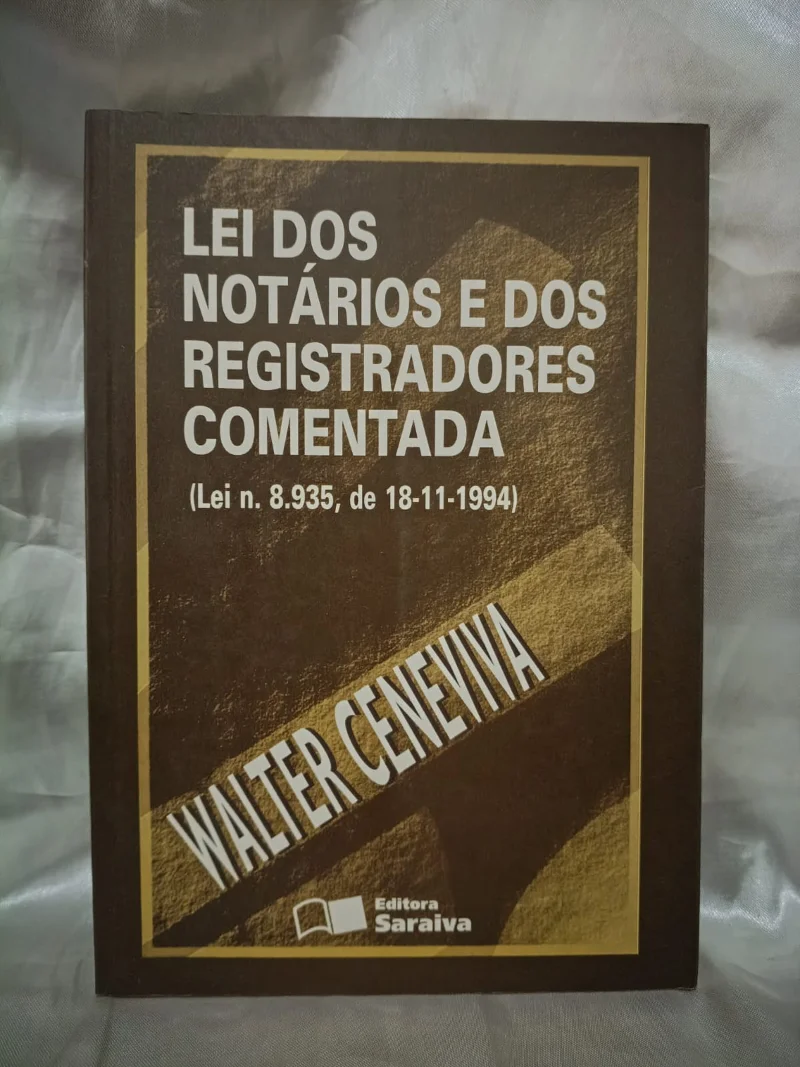 Lei dos notários e dos registradores comentada