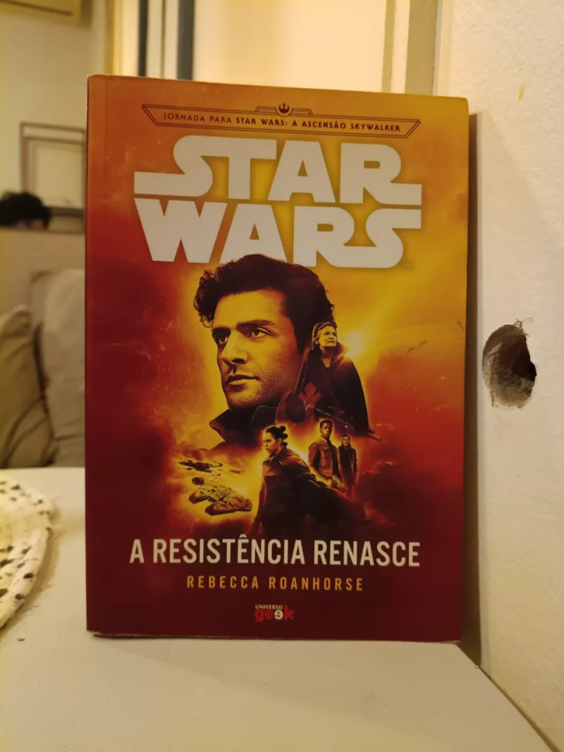 Star Wars - A Resistência Renasce