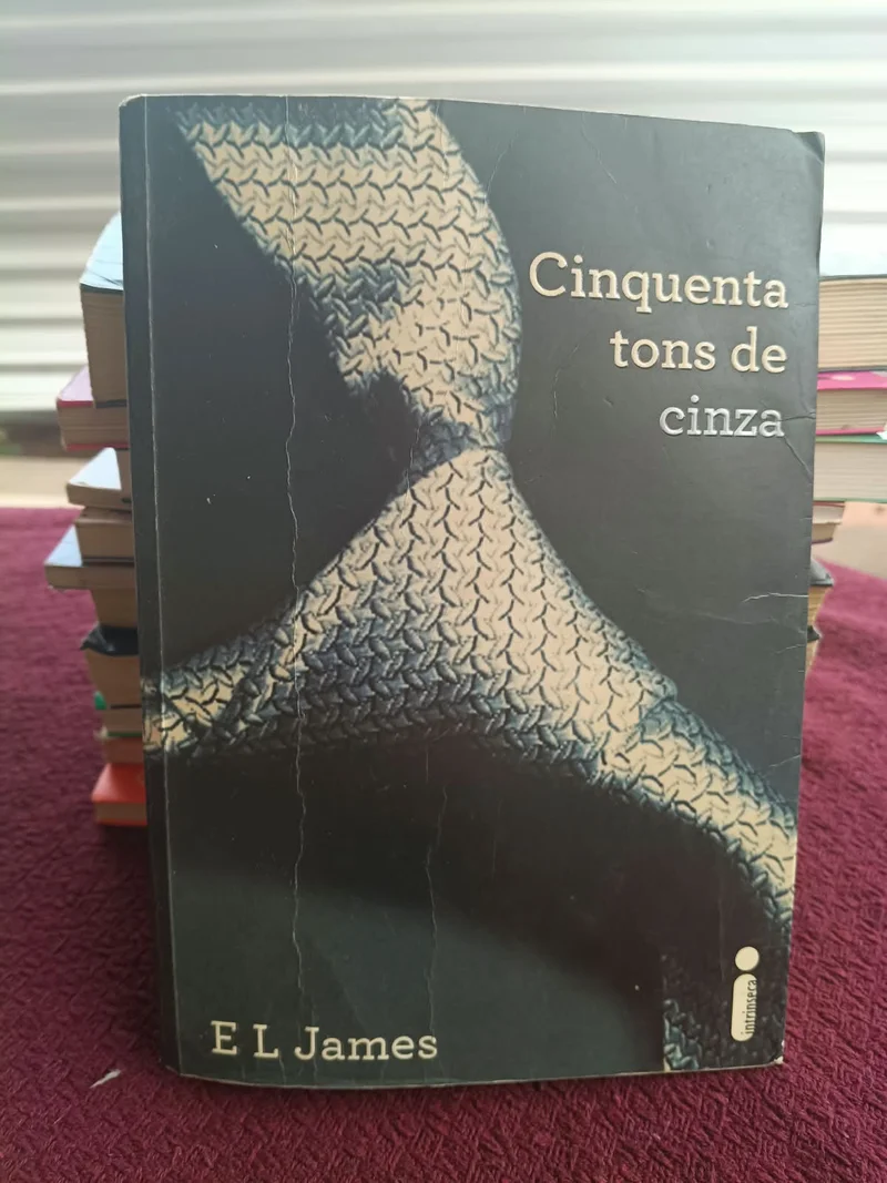 Cinquenta tons de cinza