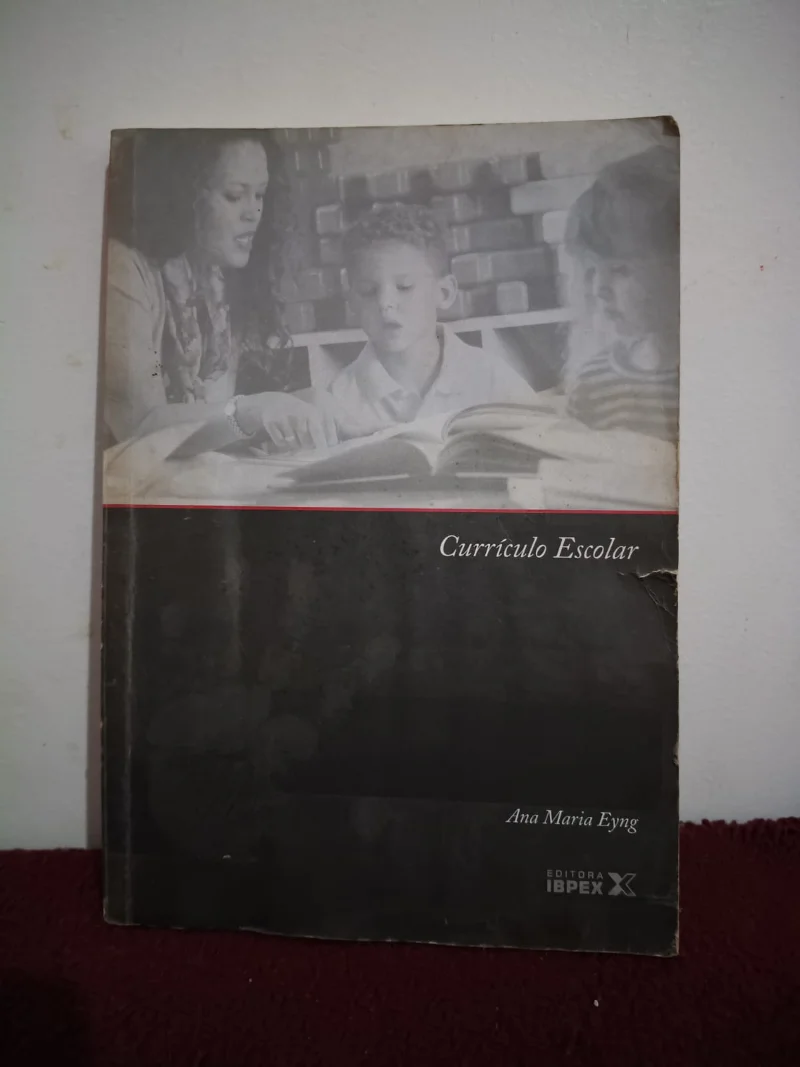 Currículo Escolar
