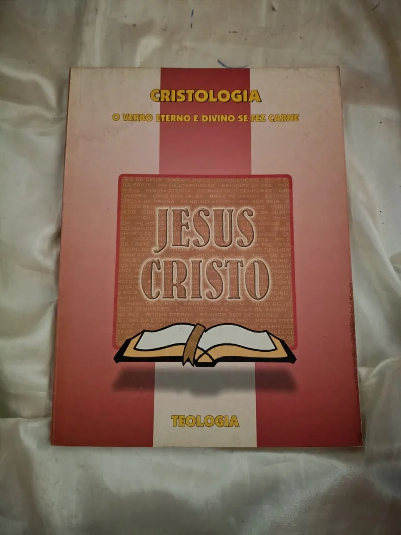 Cristologia - o verbo eterno e divino se fez carne