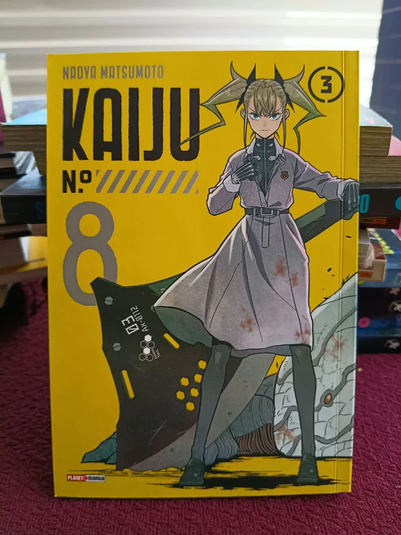 Kaiju N. 8 Vol. 3