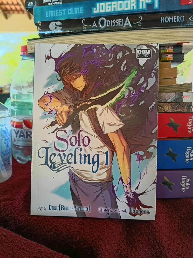 Solo Leveling Vol. 1