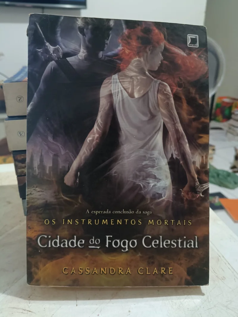 Os Intrumentos Mortais - Cidade do Fogo Celestial (Livro 6)