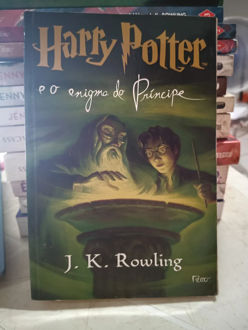 Harry Potter e o enigma do príncipe (Livro 6)