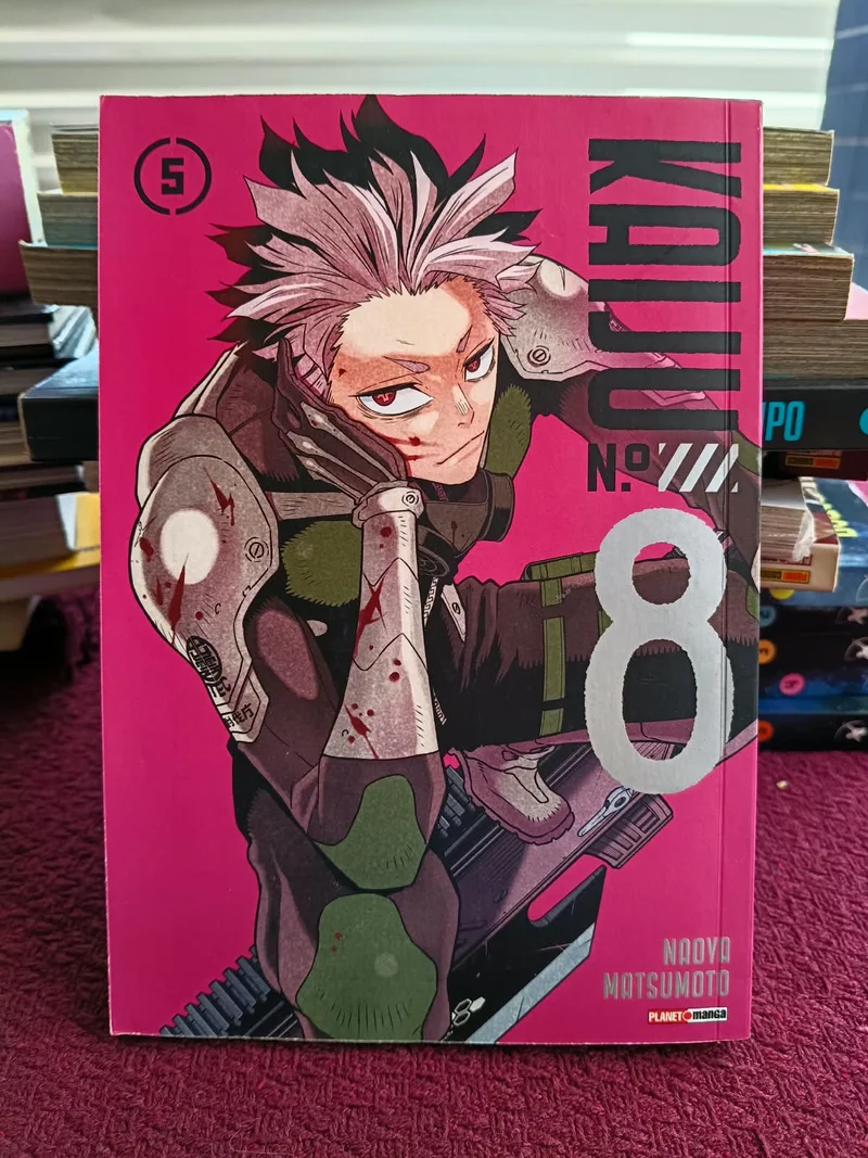 Kaiju N. 8 Vol. 5